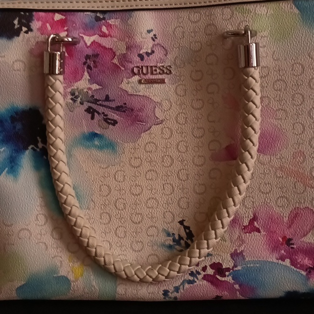 Guess purse